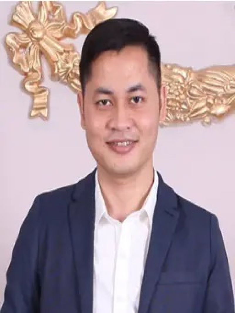 TS. H&aacute;n L&ecirc; Duy